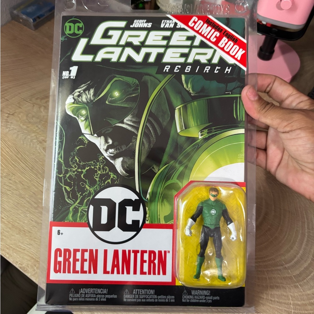 DC Comics Green and Yellow Action Figure Playset - Picture 5 of 8